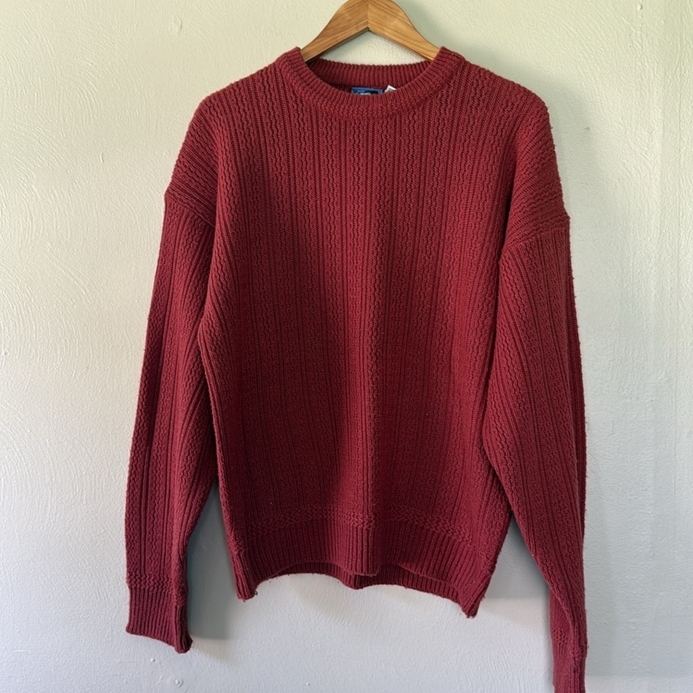 Vintage Today’s News Classic Red Men's Sweater large